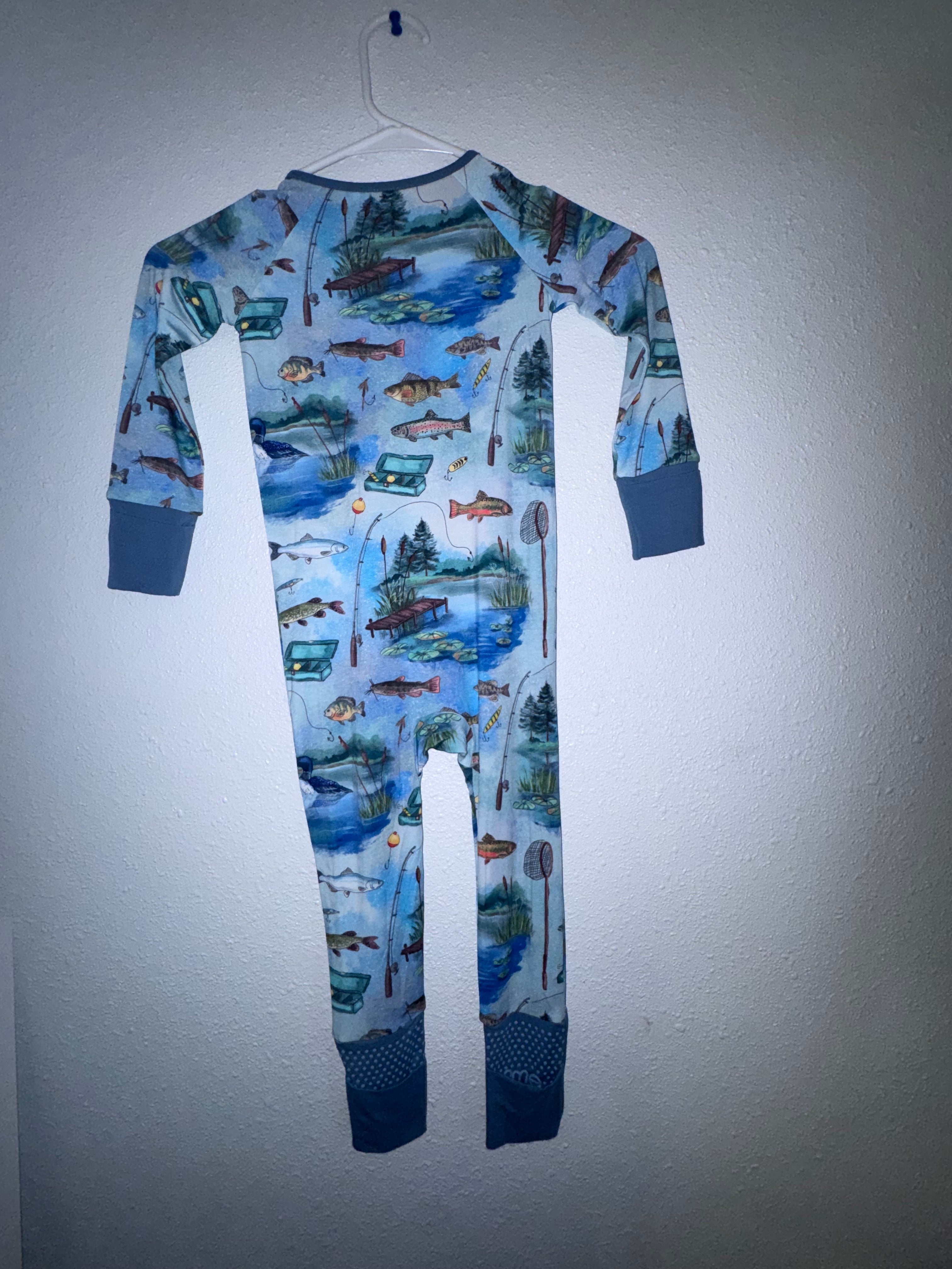 NWT &Me Bamboo Fishing Zippy Sleeper