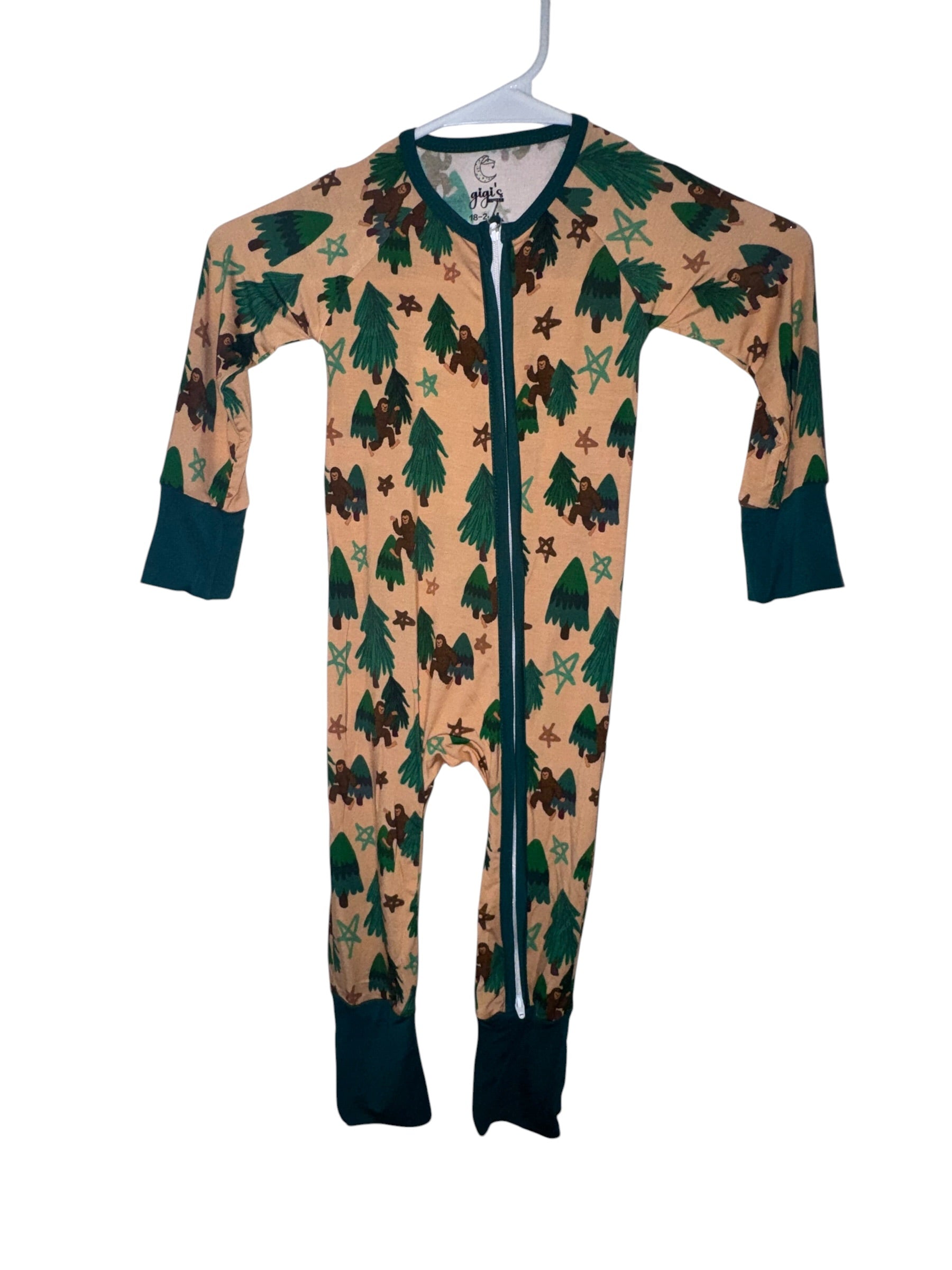 NWT Bamboo Bigfoot Forest Zippy Sleeper